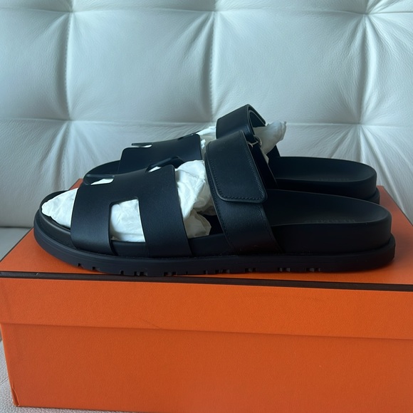 Hermès - Chypre Sandal in Noir - Picture 5 of 5